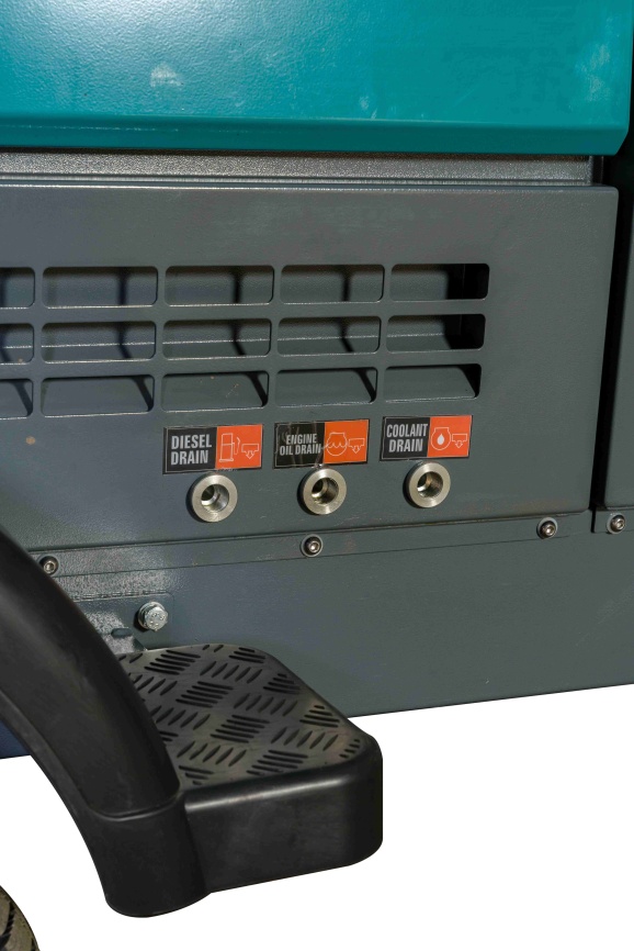 Винтовой компрессор Master Blast MB-190D-7+AC (дизельный с осушителем) фото 2